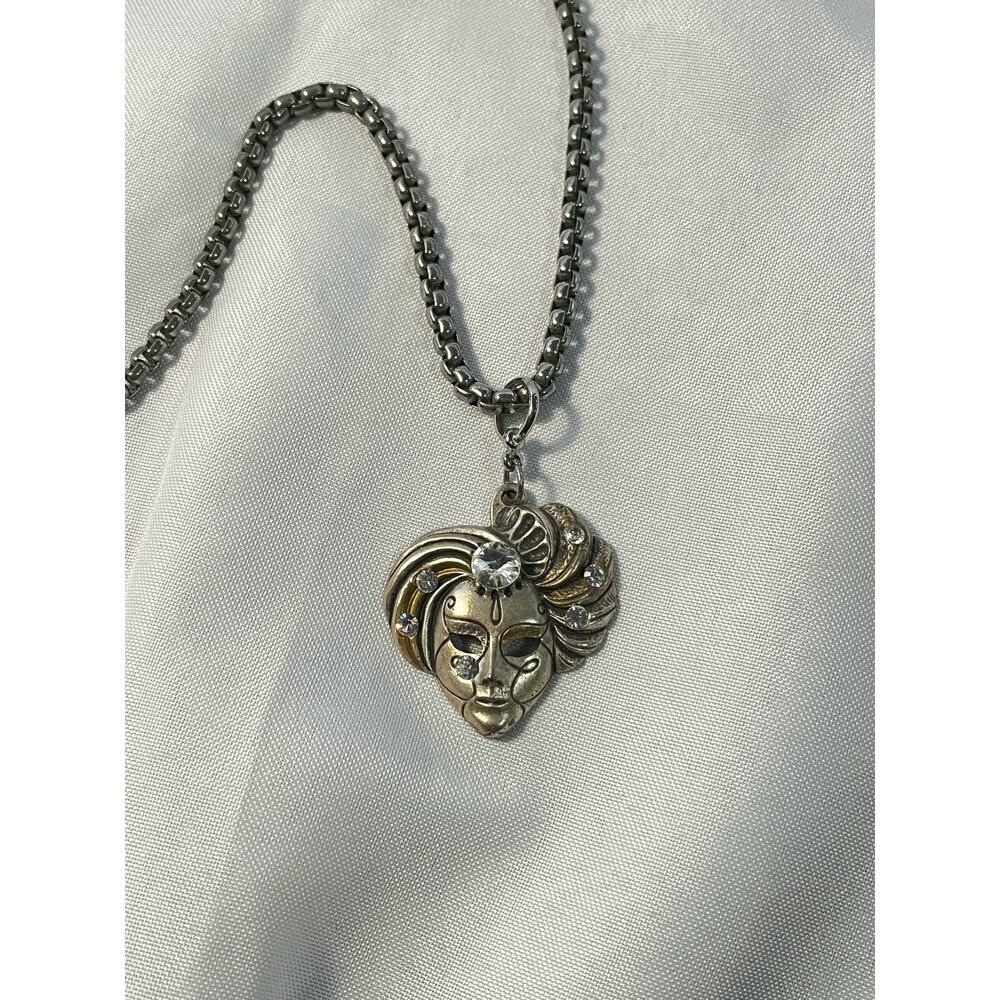 Vintage Mardi Gras Rhinestone Mask Pendant Necklace - Picture 4 of 5